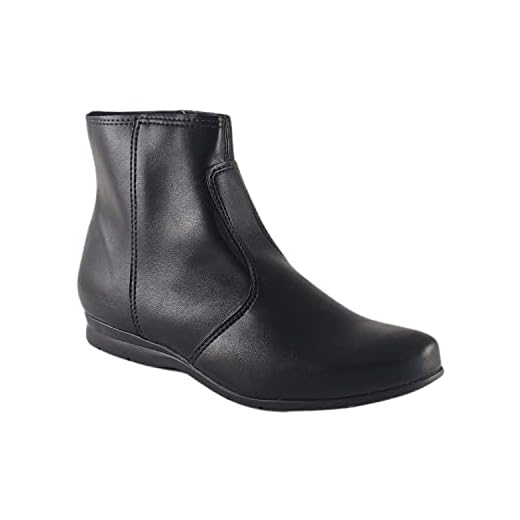 Bota Feminina Beira Rio Salto Anabela Cano Curto Cor:Preto;Tamanho:34;Gênero:Feminino