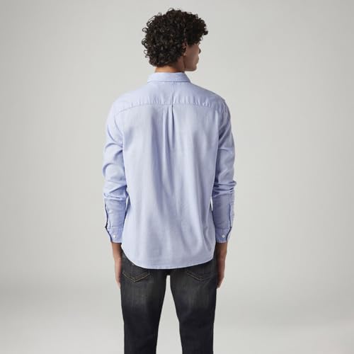 Image of Levi's Men's Solid Slim Fit Shirt
