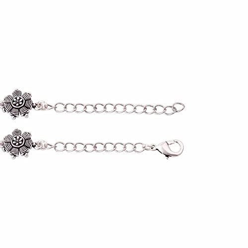 Nayantara Vintage Chain Bracelet