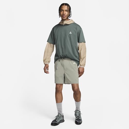 Short Nike ACG FN2430-053 pour marcher léger sous la chaleur d'été