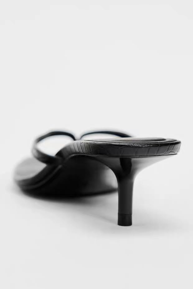 Image of Women's Miami Kitten Heels Sandals Square Open Toe Thong Sandal Flip Flop Heels +Memory Foam Heeled Sandals for Women