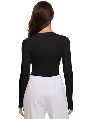 REORIA Women's 2025 Crew Neck Long Sleeve Thermal Shirts Fleece Lined Cotton Winter Base Layer Warm Slim Fitted Tops4