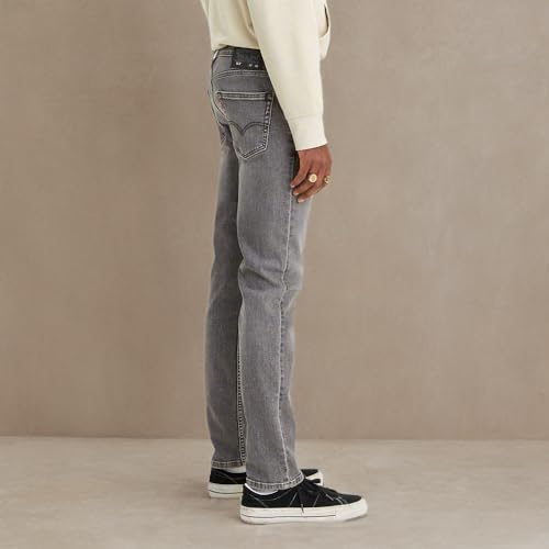 Image of Levi's Men's 511 Slim Fit Jeans, Bee Eye-Advanced Stretch, 28W x 30L