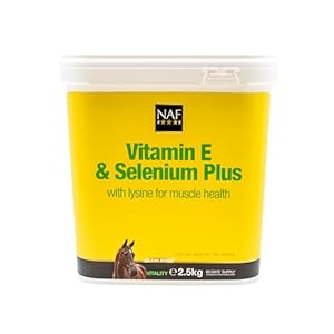 NAF Vitamin E and Selenium 2.5kg – Antioxidant Supplement for Horses – Supports Muscle Health, Recovery & Immune Function – Ideal for Horses in Work or Low Grazing Conditions