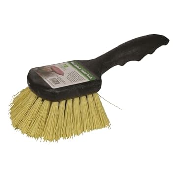 Bird Bath Cleaning Brush - Find Out Which One Makes Cleaning a Breeze 1 bird bath cleaning brush
