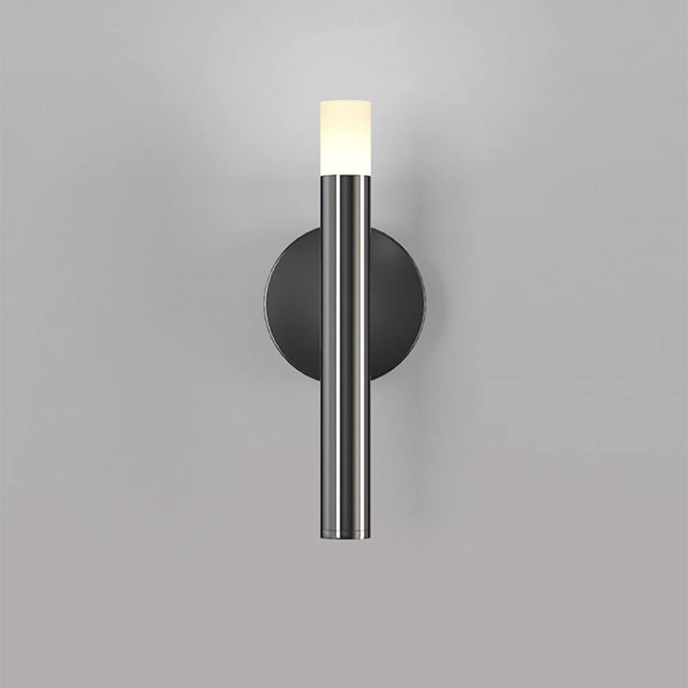 Lámpara de pared lineal pequeña con diseño minimalista negro y tecnología LED integrada