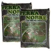 2 Terra Nobre Vegetal Adubada 5kg Horta Vaso Plantas Jardim (Kit 2 pacotes - Total 10Kg.)