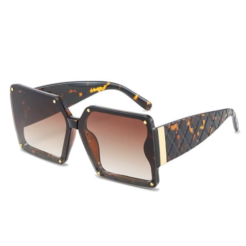 Lunettes de soleil carrées grand format pour vos terrasses d'été