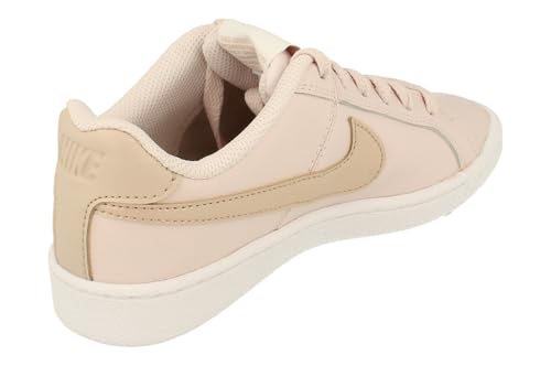 NIKE Women's Flat Sports Leisure3