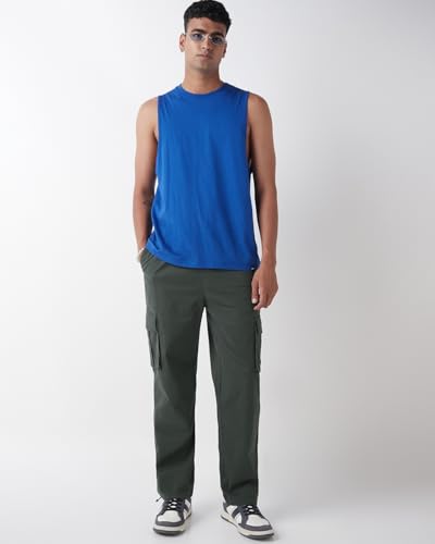 Image of Bewakoof Men's Cotton Solid Oversized Fit Pant | Pant for man | Chinos pants for men | Men trousers | Casual Pants for Men | Trousers for man | Men's Regular Casual Pants | Cotton Pant for Men | Everyday Casual | Utility Streetwear | Lightweight & Flexible | Baggy Fit | Loose Fit