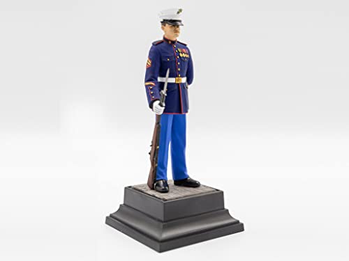 ICM 16005 - US Marines Sergeant - Escala 1:16 miniatura 5