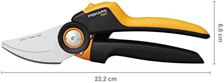 Fiskars Bypass Garden Pruners L, X-Series PowerGear, P961, with Rolling Handle, for Fresh Branches and Twigs, Non-Stick Coated, Stainless Steel Blades, Length: 22.2 cm, Black/Orange, 1057175