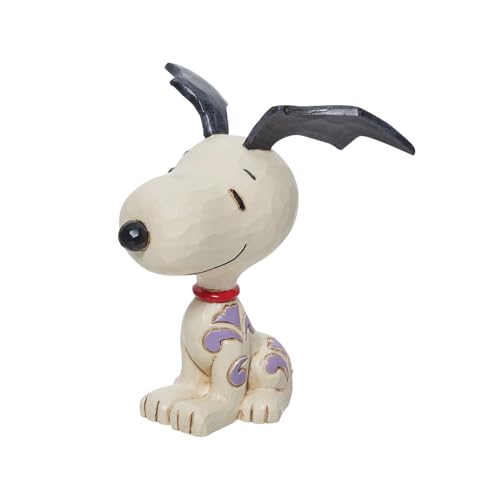 Enesco Peanuts by Jim Shore Snoopy Batwing Ears Miniature Figurine, 3.22 Inch, Multicolor