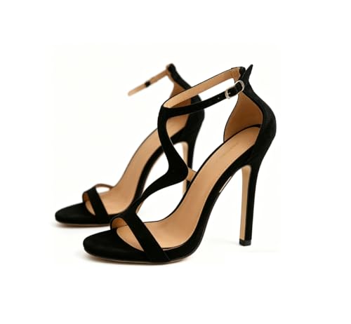 Chaussures de soirée à talon aiguille au design chic et raffiné