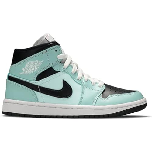 Nike Women's Basketball Shoe