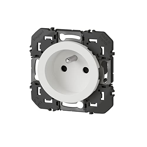 Legrand LEG95216 2P+T BLC Compo Dooxie Socket with Earth White Composable - Image 2