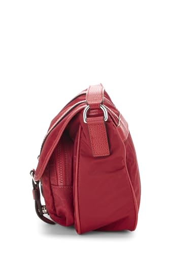 Pre-Loved Red GG Nylon Buckle Flap Messenger Small, Red3