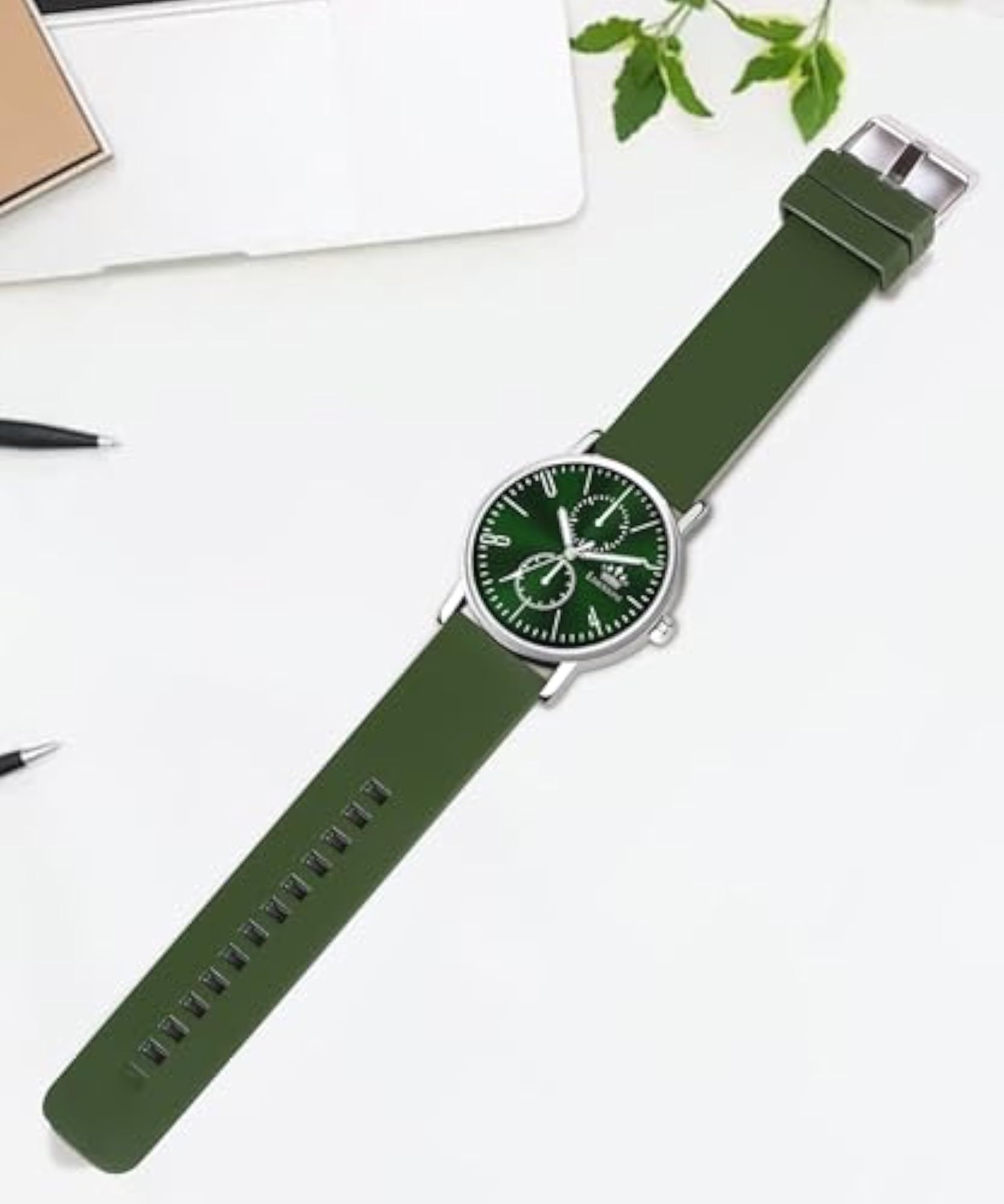 Minimalist Stainless Steel Slim Strap Quartz Analog Watch