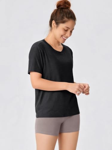 Image of ODODOS Women's Performance Cropped Tee Ultra Soft odSTRATUM Tech Short Sleeve Relaxed Top Crew Neck T-Shirts