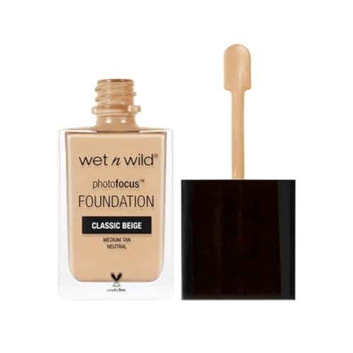 Wet n Wild Photo Focus Matte Foundation, Base de Maquillaje Líquida Mate Modulable, Acabado Alisador de Poros para Todo Tipo de Piel, Classic Beige