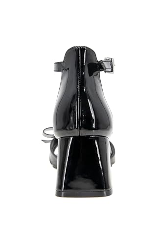 Kenneth Cole REACTION Women's Nissy Pump3