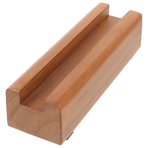 Soporte para espejo de pie de madera en dormitorio con diseño moderno 2