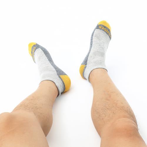 Image of WANDER Merino Wool Ankle Running Hiking Socks 3 Pairs Lightweight Cushioned Sweat-Wicking No Show Athletic Socks Men Women