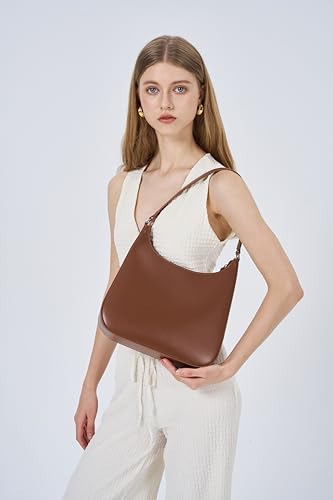 Image of Crescent Bag Shoulder Bag Trendy Purses for Women 2026 with Zipper Closure
