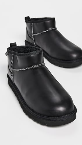 UGG Bottes classiques ultra mini en cuir Regen pour homme, noir, 44 EU
