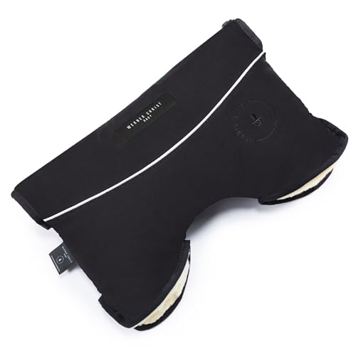 Kinderwagen-Muff aus Lammfell von WERNER CHRIST BABY - MOFFY ICONIC LINE ist der ideale Handwärmer für Buggys aus medizinischem Fell, einfache Handhabung, Handmuff in schwarz