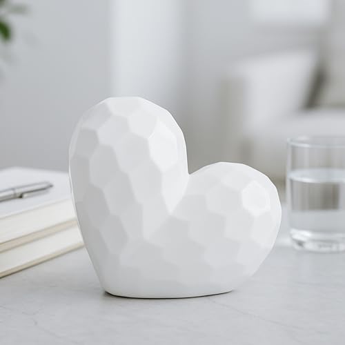 Escultura Decorativa de Cerámica en Forma de Corazón Blanca 8" miniatura 2