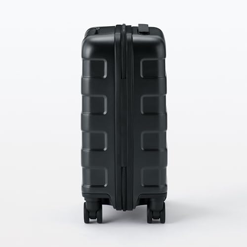 無印良品『バーを自由に調節できるハードキャリーケース』