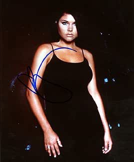 TIFFANI AMBER THIESSEN 8x10 Celebrity Photo Signed In-Person at Amazon