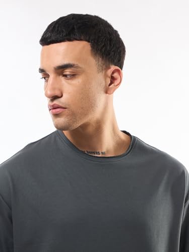 Image of Bewakoof Men's Solid Oversized Fit T-Shirt