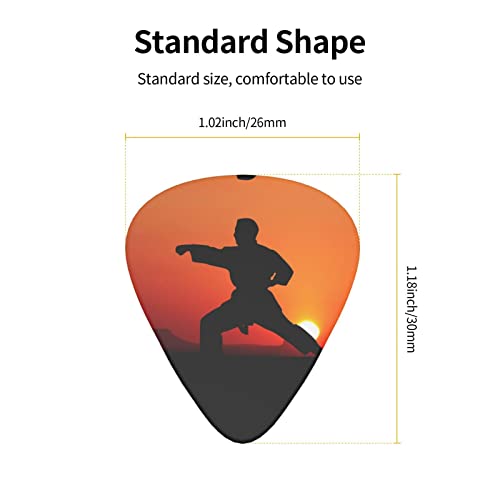 Pack de 12 médiators pour guitare karaté pour guitare électrique guitare acoustique diverses guitares - Les Beatles, Paul McCartney, John Lennon, RIngo Starr, George Harrison Pack de 12 médiators pour guitare karaté pour guitare électrique guitare acoustique diverses guitares – Image 4