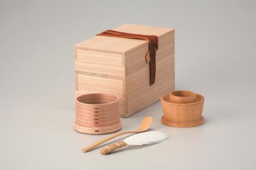 Amazon | 茶掃箱セット 鹿革紐木地茶漏斗入り | ノーブランド品 | 茶道道具