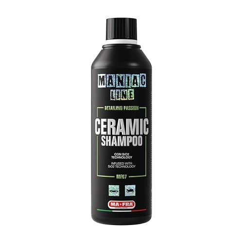 SHAMPOO AUTO CON FORMULA 3IN1: Ceramic Shampoo è uno shampoo auto contenente polimeri ceramici SiO2 super-idrofobici. Grazie alla sua formula 3in1, Ceramic Shampoo è in grado di lavare, sigillare e proteggere l'auto per 90 giorni in un'unica operazione. Il prodotto crea una schiuma bilanciata e lubrificata che asporta facilmente lo sporco evitando la creazione di micrograffi o swirl, lasciando la superficie setosa al tatto e donando lucentezza estrema al pari di una cera da barattolo.