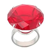 Accessoires romantiques pour une demande en mariage : créez une ambiance inoubliable avec des bagues de fiançailles factices et des alliances factices. combinez des bagues en cristal imitation avec des accessoires de fiançailles pour une touche de charme supplémentaire