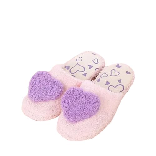 Pantufa Antiderrapante de Pelúcia com Coração