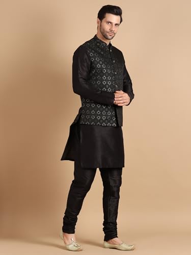 Image of men's Silk Blend Kurta Pejama & Waistcot Set