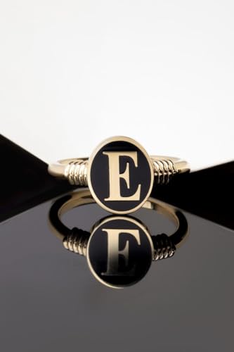 Bague plaquée or avec initiale à offrir pour un moment unique