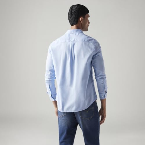 Image of Levi's Men's Solid Slim Fit Shirt Blue