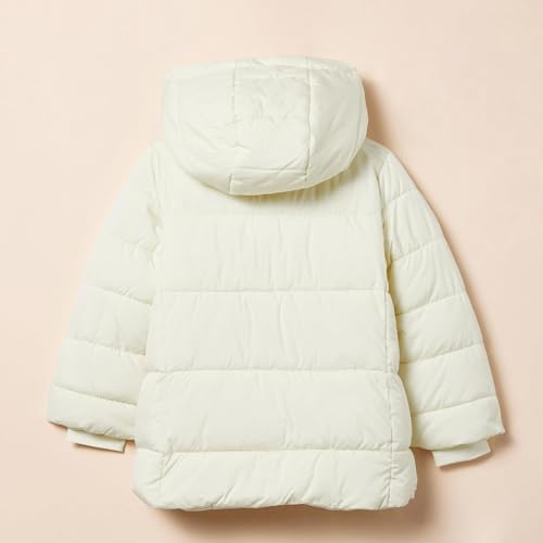 Image of Amazon Essentials Girls and Toddlers' Heavyweight Hooded Puffer Coat, Water-Resistant