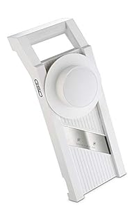 G S D Haushaltsgeräte 30 000 Universal-Gemüsehobel mit 3 Einsätzen, White
