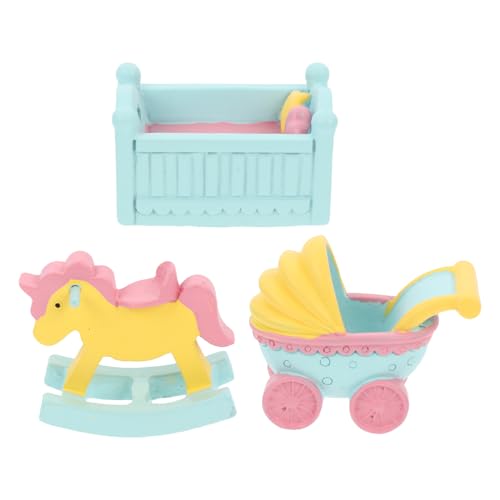 STAHAD 3 Stück Kindergeburtstagskuchen Tortendekoration aus Kunstharz für Esstisch und Schreibtisch mit Schaukelpferd Kinderwagen und Kinderbett Ornament
