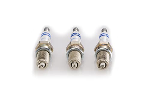 Image of Bosch Spark Plug Set of 3 0242135808 - Type YR7DC |Compatible for Maruti Suzuki Alto - Non K10
