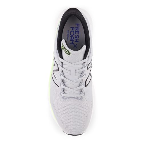 Image of New Balance Men Evoz Running Shoe
