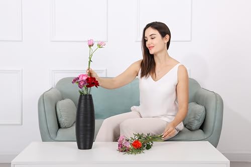 Image of Leewadee - Black Floor Vase for Pampas Grass, Large Flower Vase for Home Decor, 13 inches, Resin