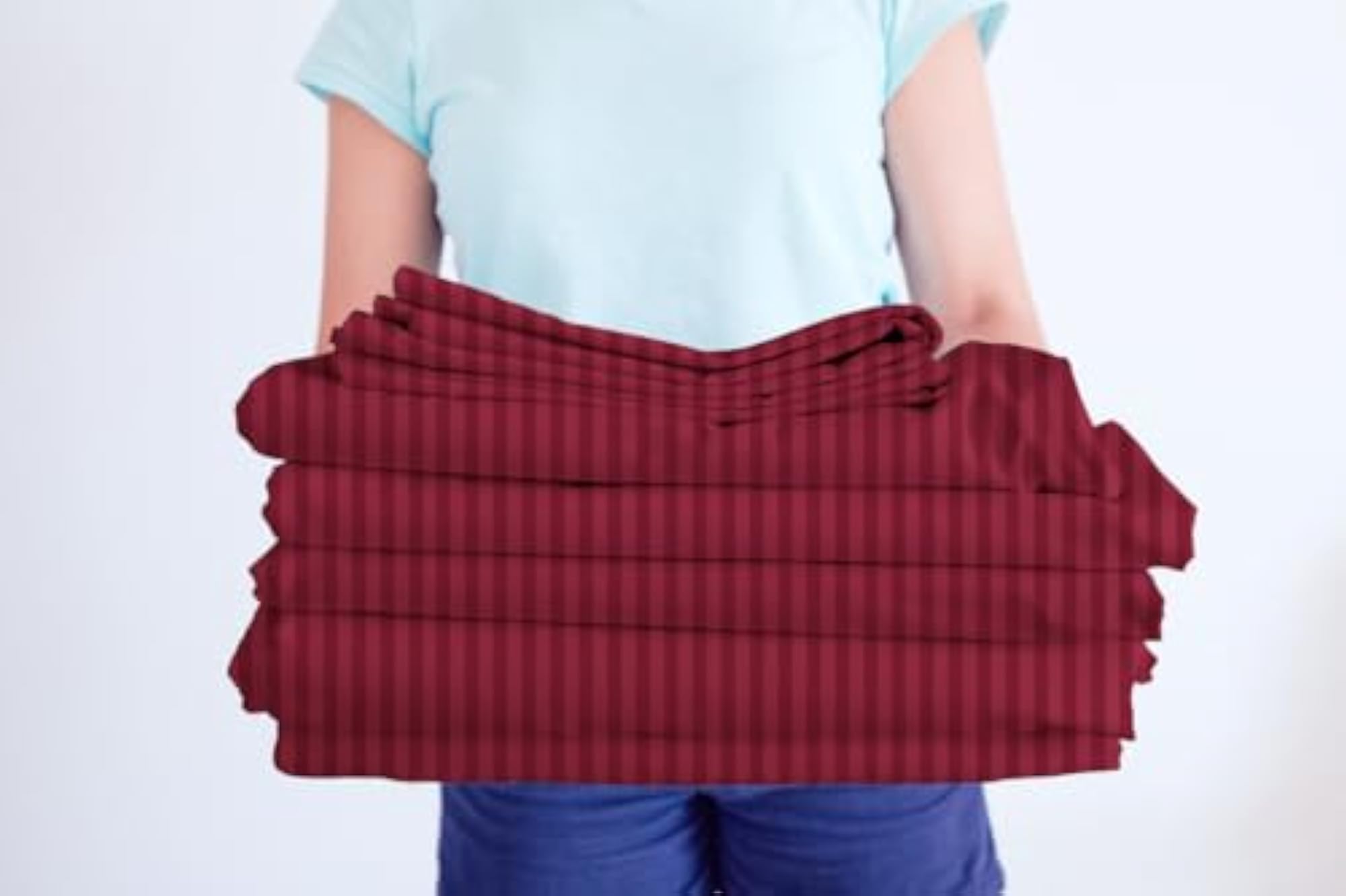 Premium Cotton 210Tc Elastic Fitted Bedsheets with 2 Pillow Covers