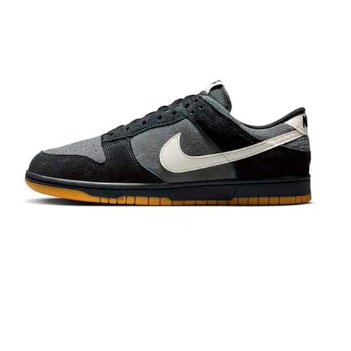 Image of Nike Men's Dunk Low Sneakers